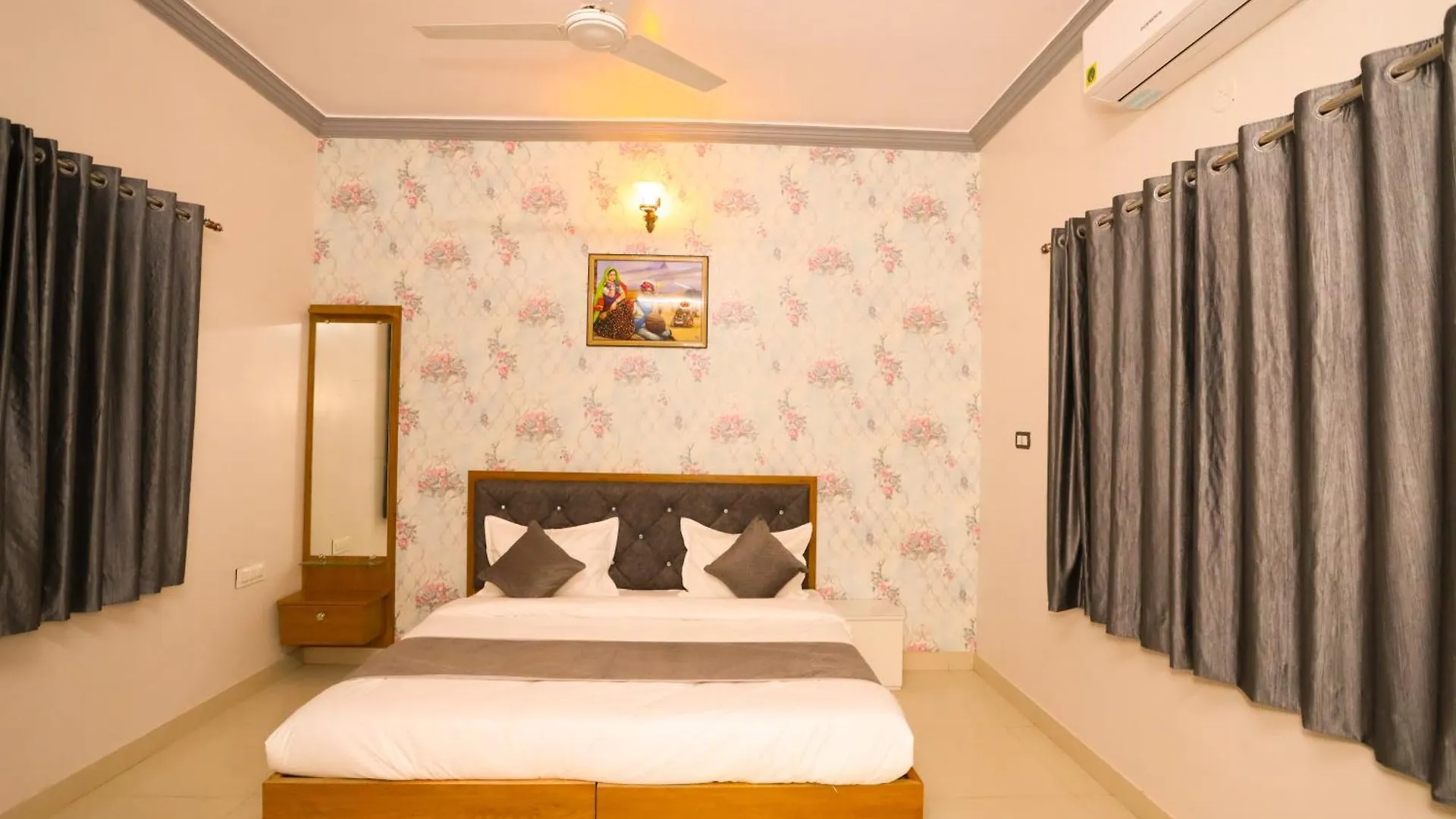 Raaya Resort Udaipur & Villa Hindistan